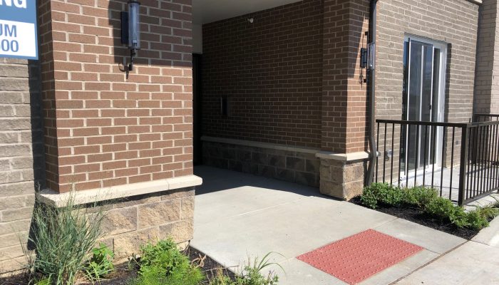 Jefferson Blend Split Face 2